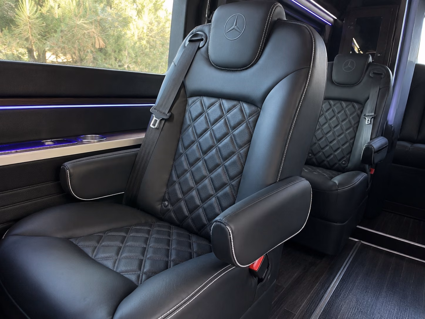 daily employee shuttle sprinter van service for recurring commuter routes in temecula