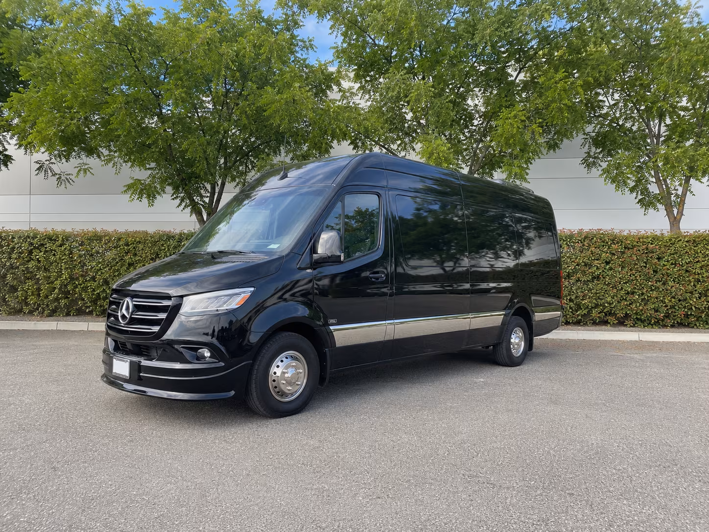 find the perfect transportation for your next wedding 5