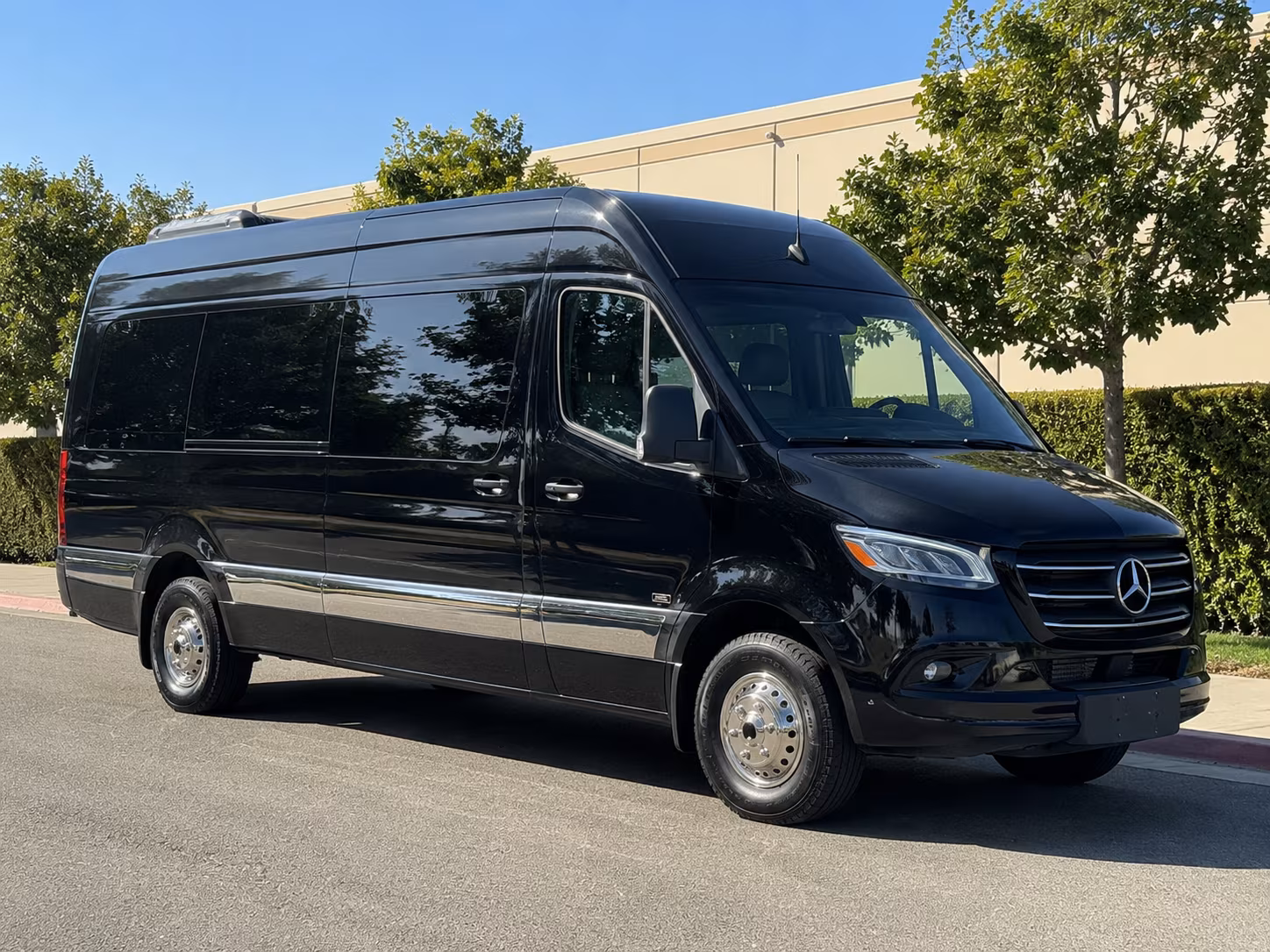 temecula 20 passenger sprinter van